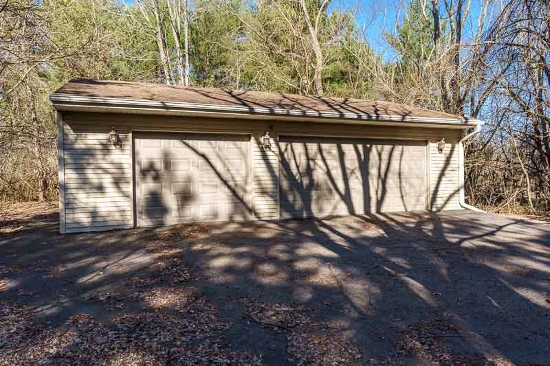 1920 Yale Bridge Road, South Beloit, IL 61080