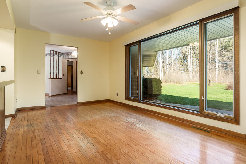 1920 Yale Bridge Road, South Beloit, IL 61080