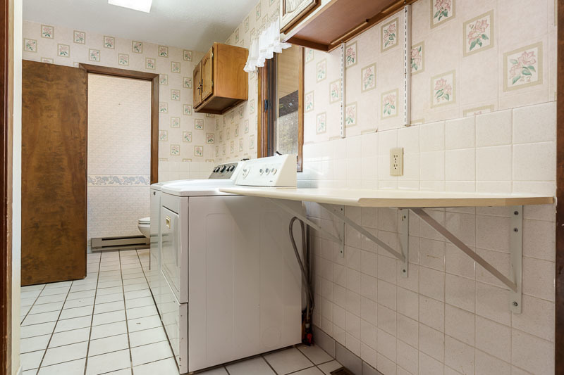 1920 Yale Bridge Road, South Beloit, IL 61080