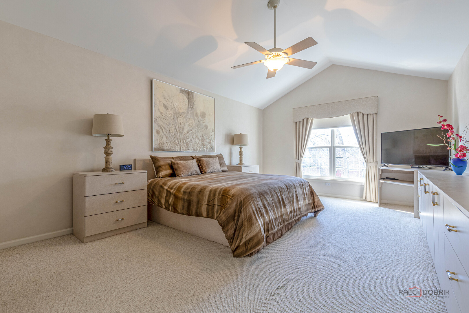 20 Ashford Court, Lincolnshire, IL 60069