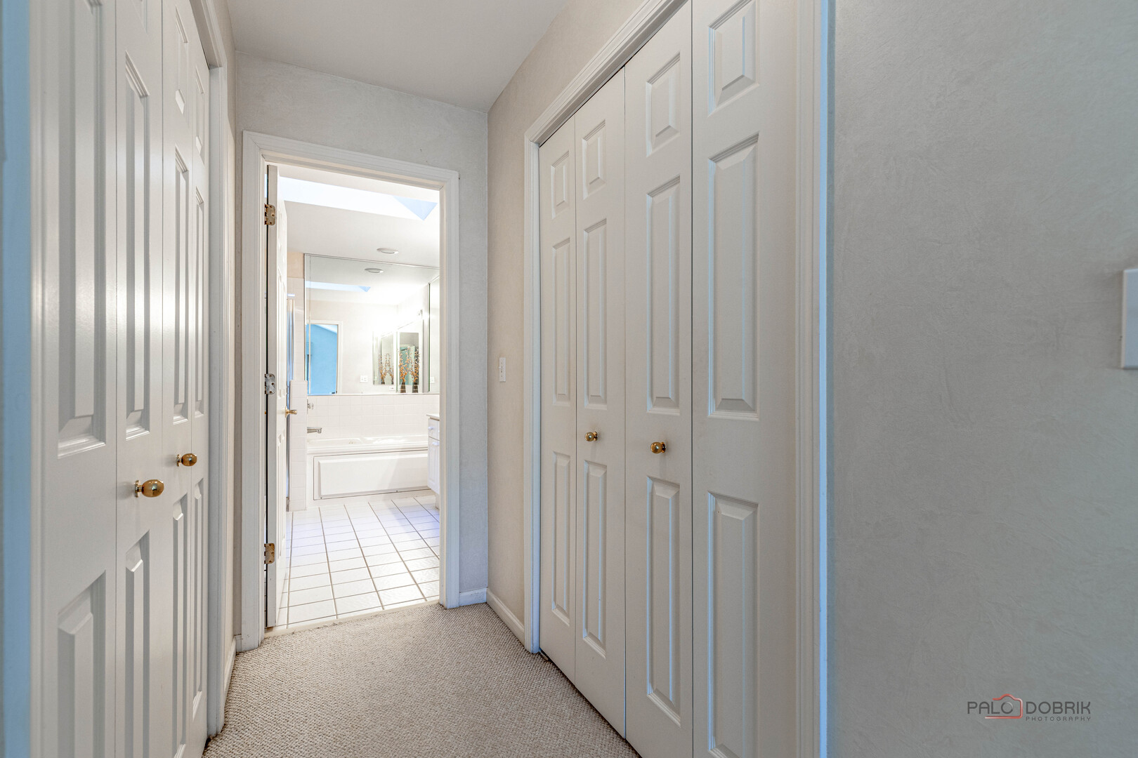 20 Ashford Court, Lincolnshire, IL 60069