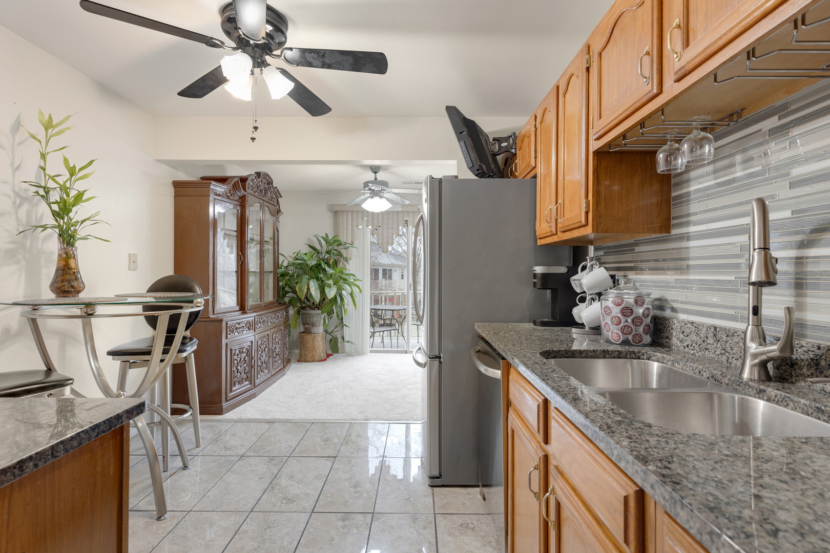 2838 Meadow Lane #W-2, Schaumburg, IL 60193