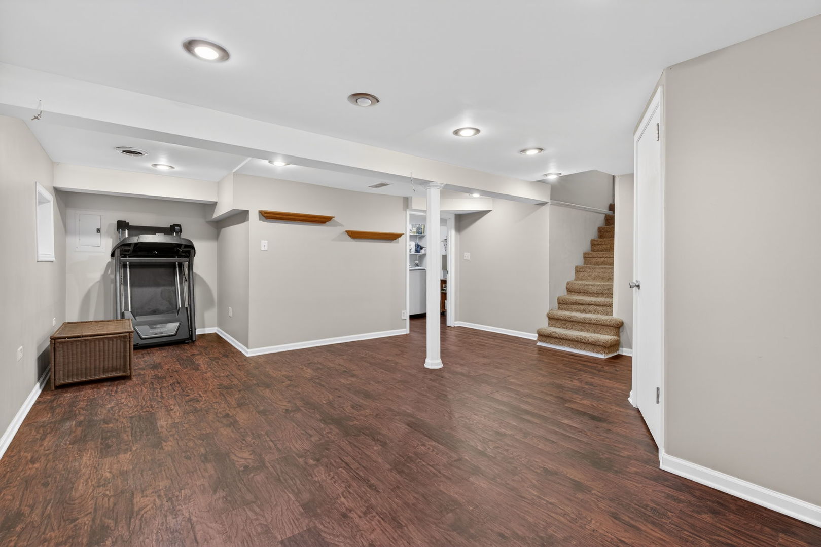 525 REVERE Avenue, Westmont, IL 60559