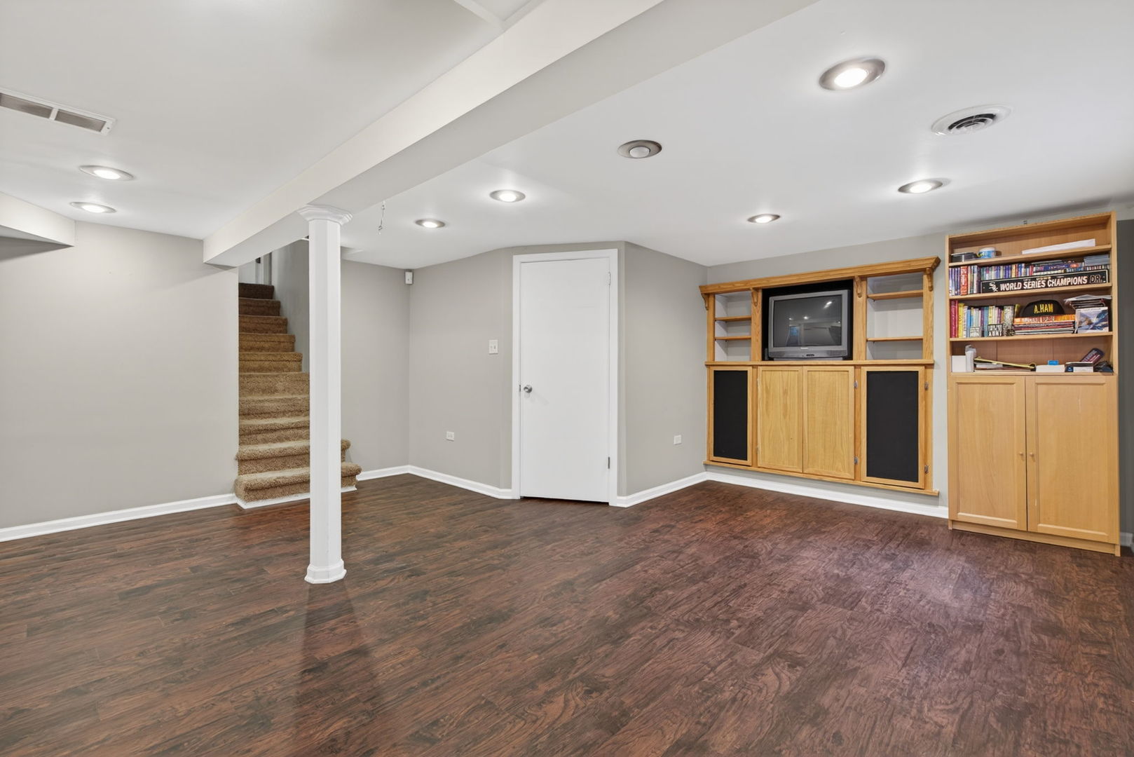 525 REVERE Avenue, Westmont, IL 60559