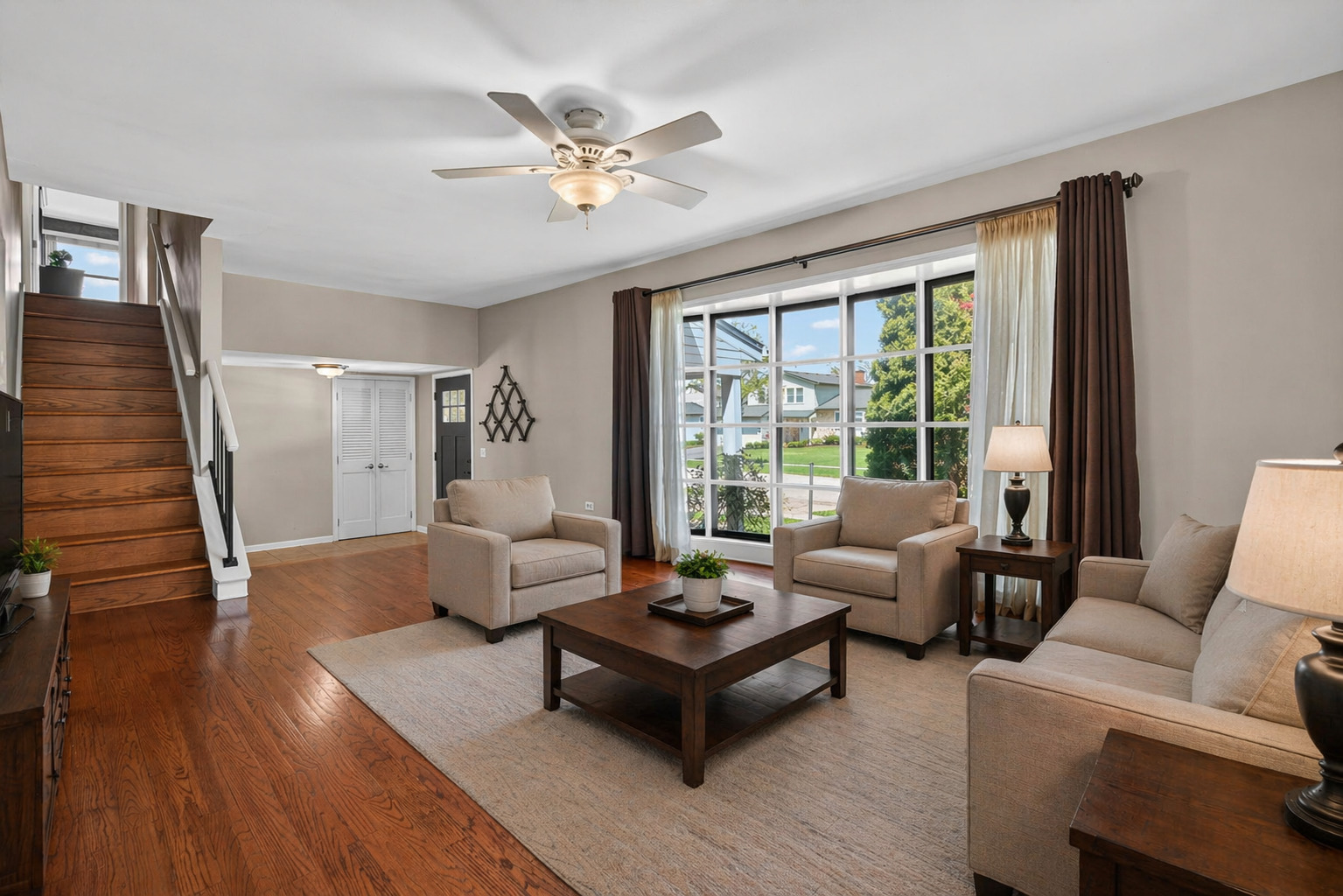 525 REVERE Avenue, Westmont, IL 60559