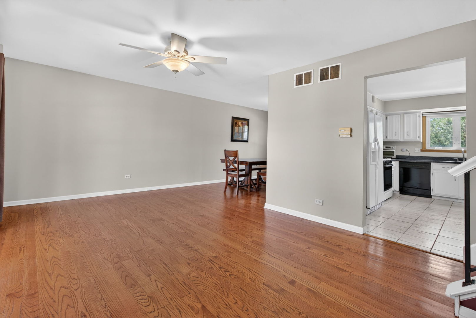 525 REVERE Avenue, Westmont, IL 60559