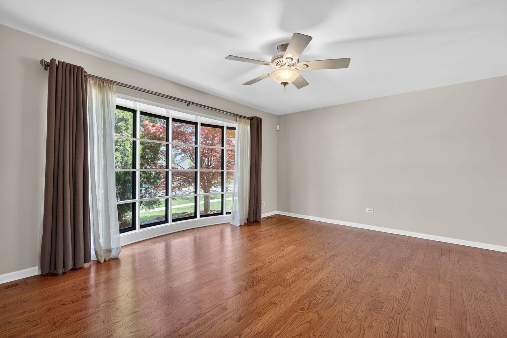 525 REVERE Avenue, Westmont, IL 60559