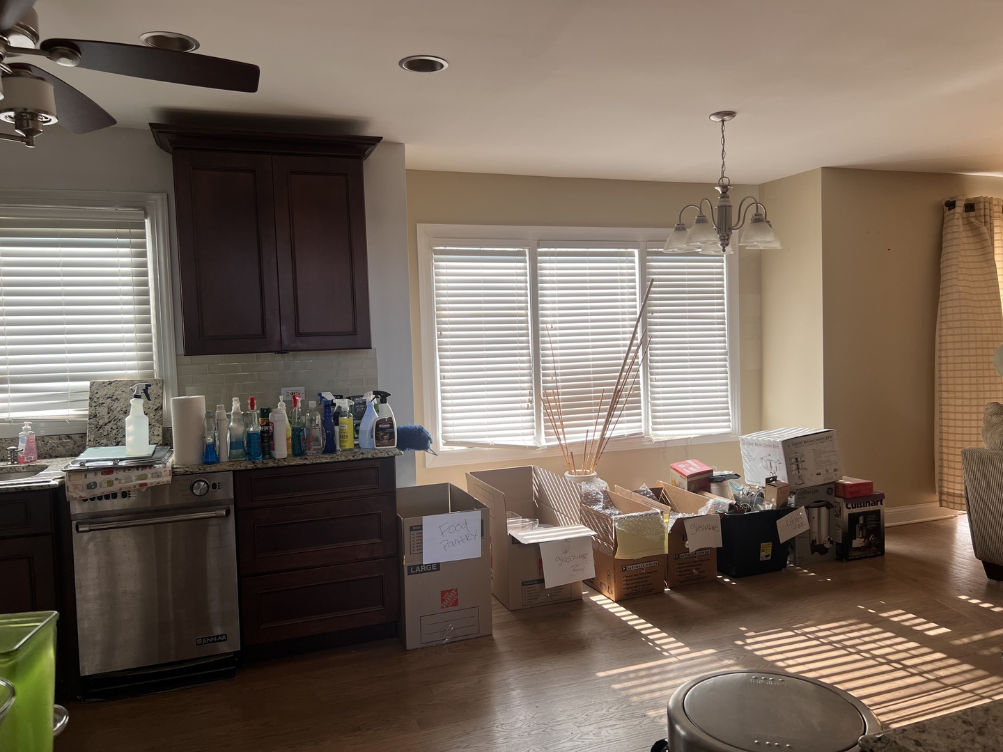 9848 S Beverly Avenue, Chicago, IL 60643