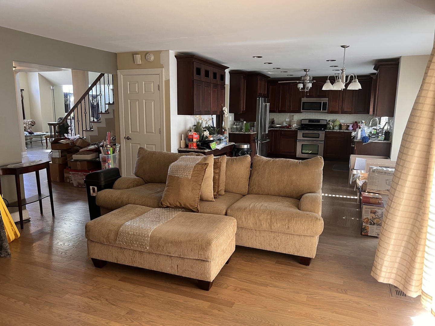 9848 S Beverly Avenue, Chicago, IL 60643