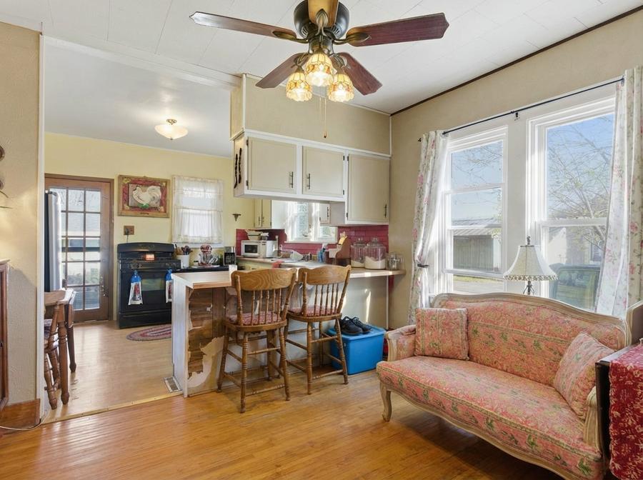 1306 Crosat Street, Lasalle, IL 61301