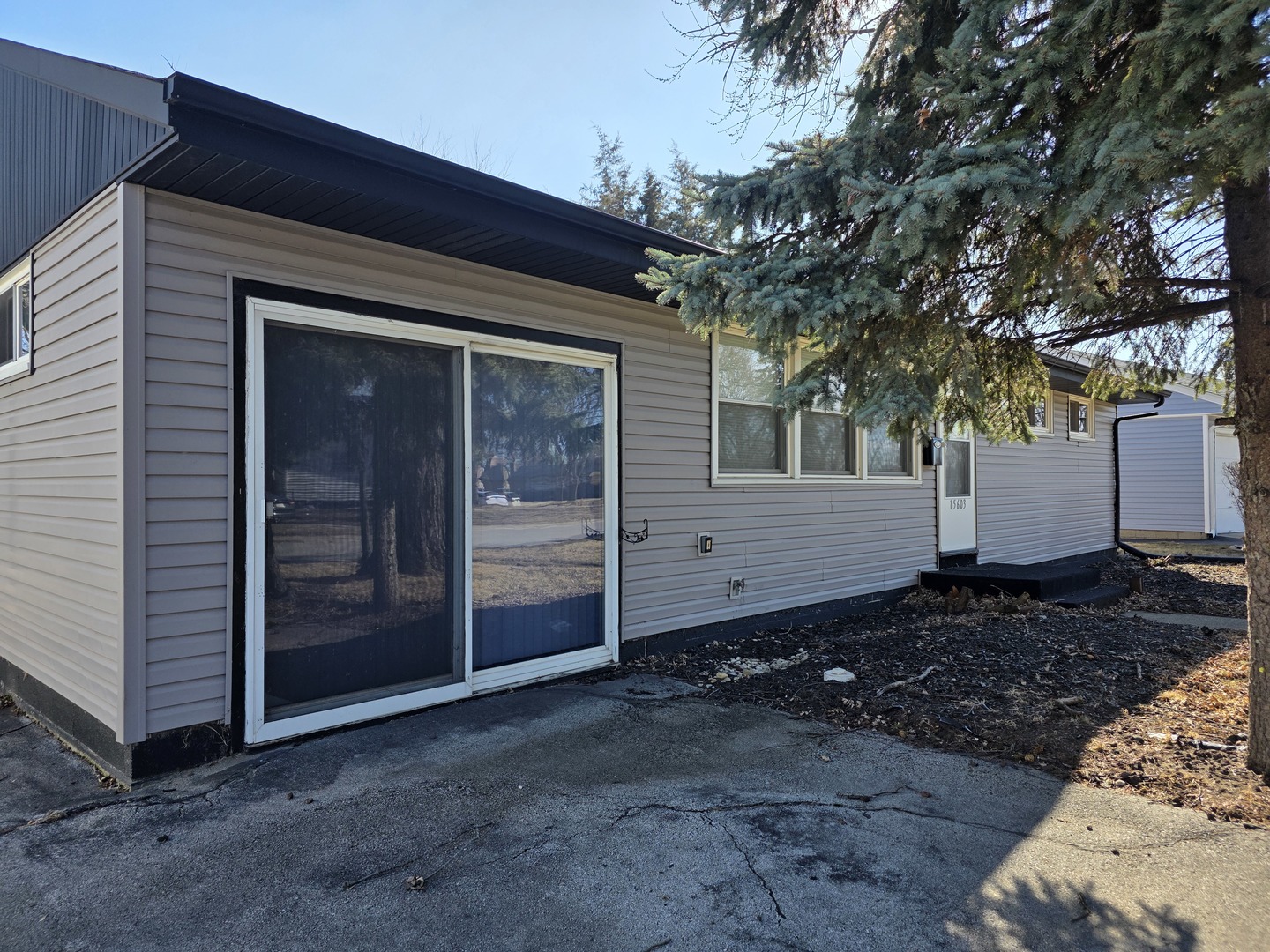 15603 Park Lane, South Holland, IL 60473