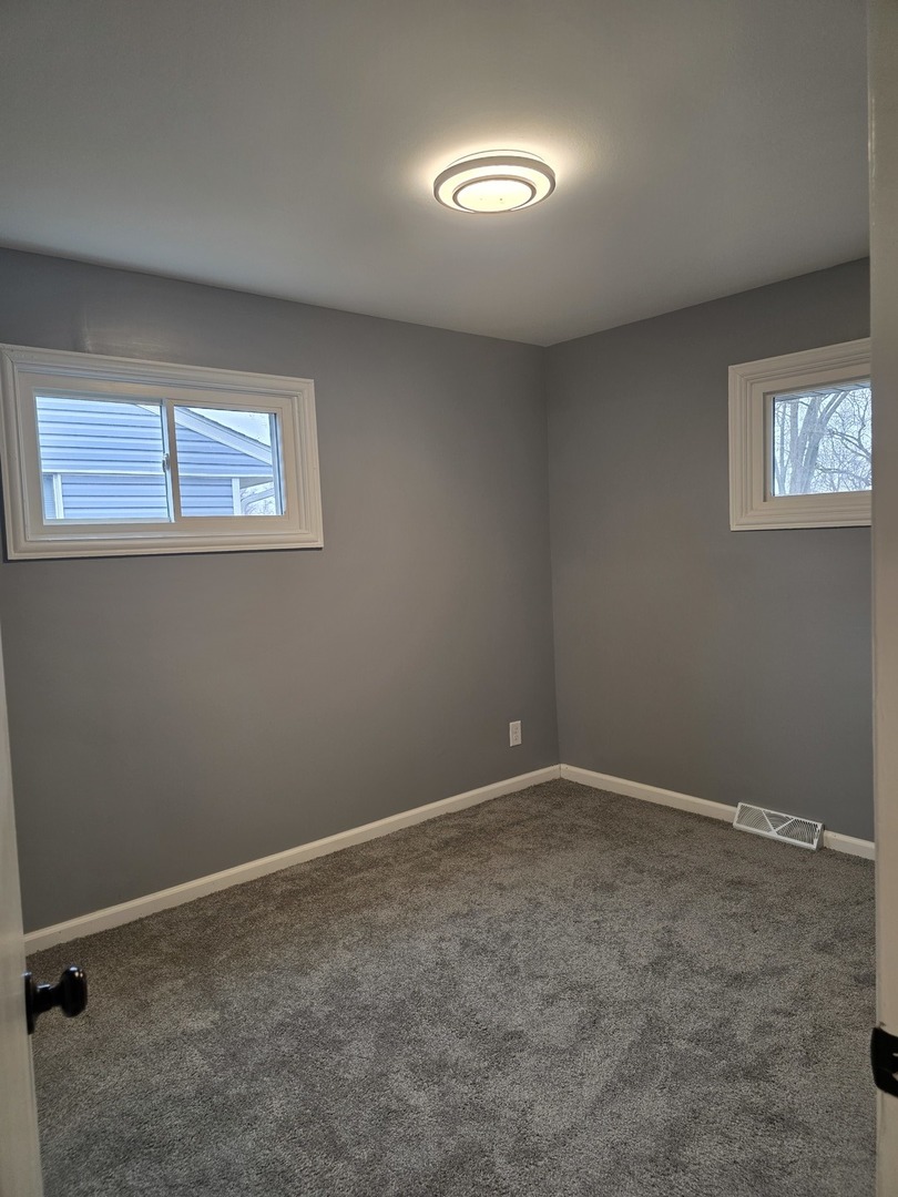 15603 Park Lane, South Holland, IL 60473