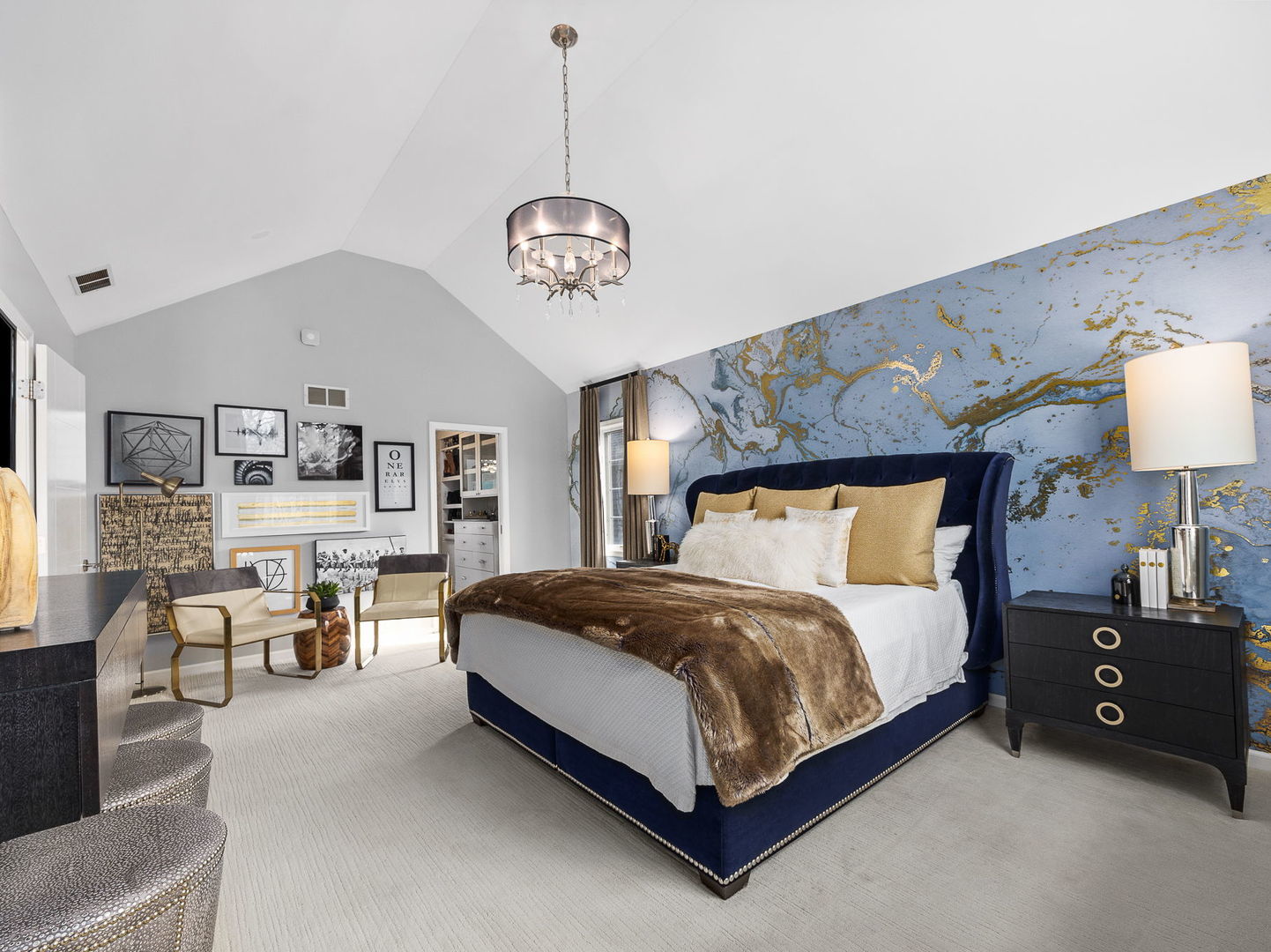 1950 Elmore Avenue, Downers Grove, IL 60515