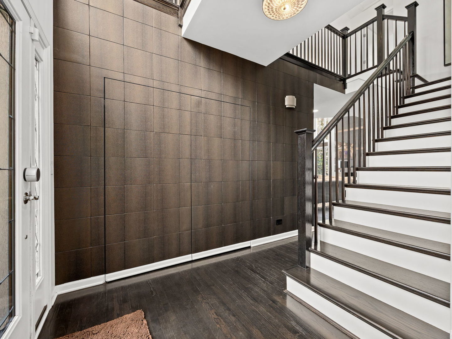 1950 Elmore Avenue, Downers Grove, IL 60515