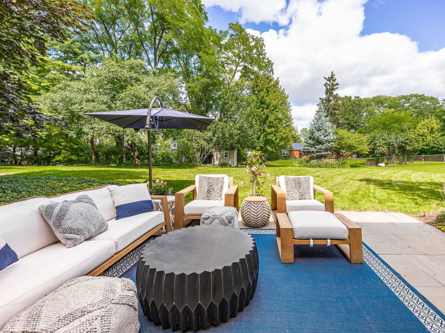 1950 Elmore Avenue, Downers Grove, IL 60515