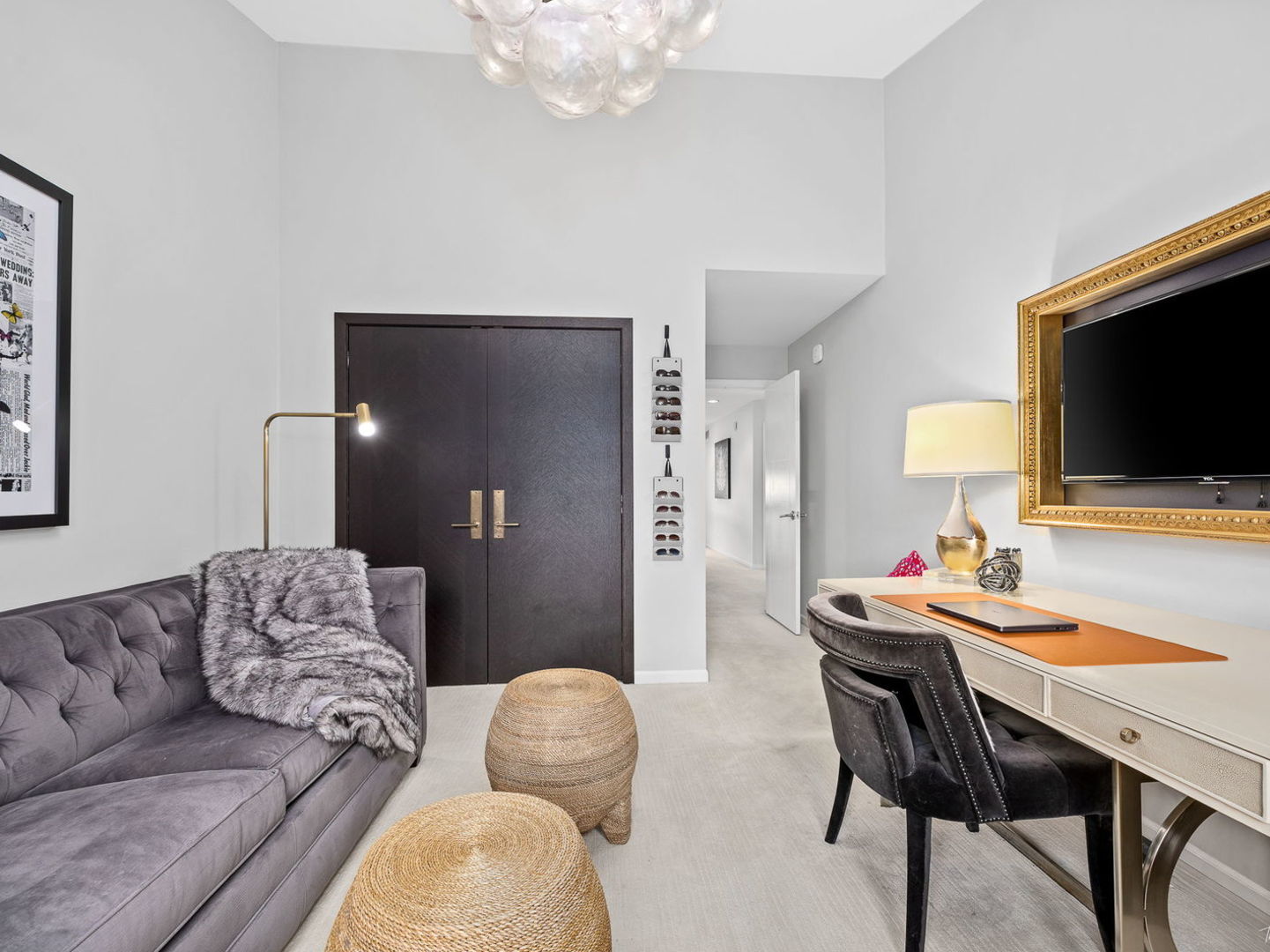 1950 Elmore Avenue, Downers Grove, IL 60515