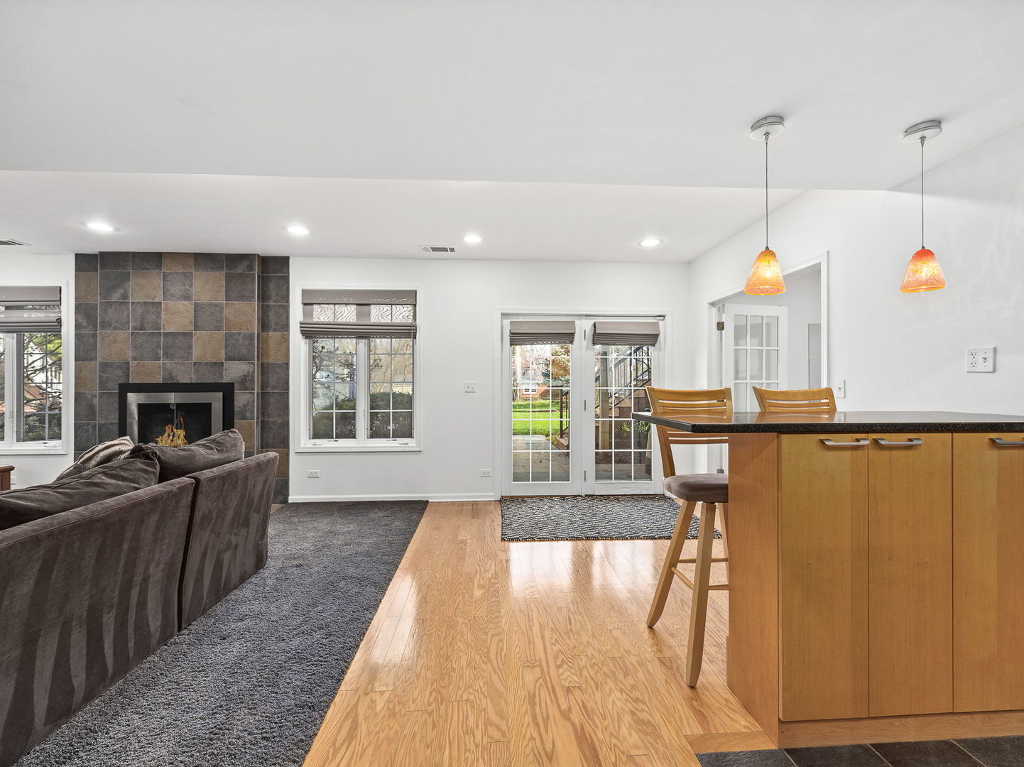 1950 Elmore Avenue, Downers Grove, IL 60515