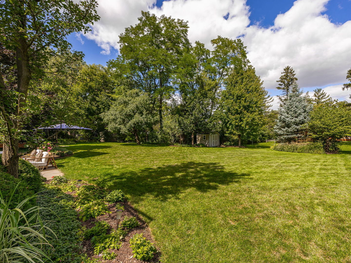 1950 Elmore Avenue, Downers Grove, IL 60515