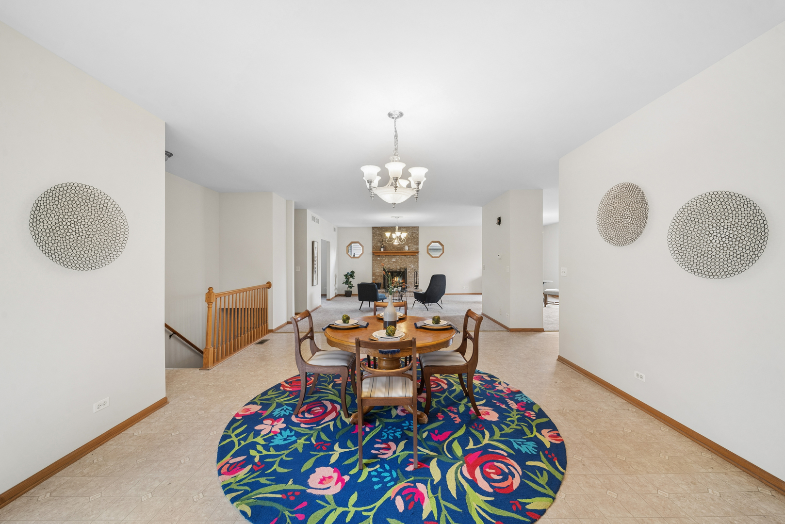 2216 Olde Mill Road, Plainfield, IL 60586