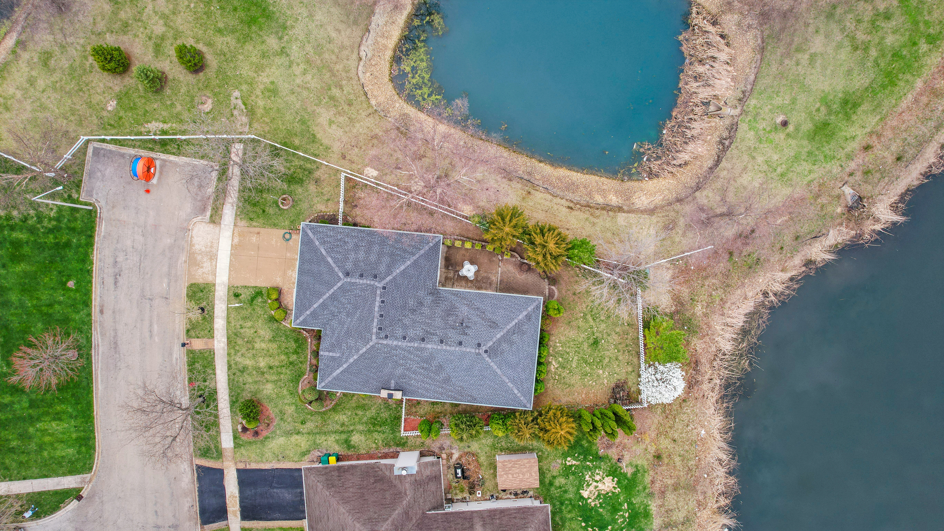 2216 Olde Mill Road, Plainfield, IL 60586