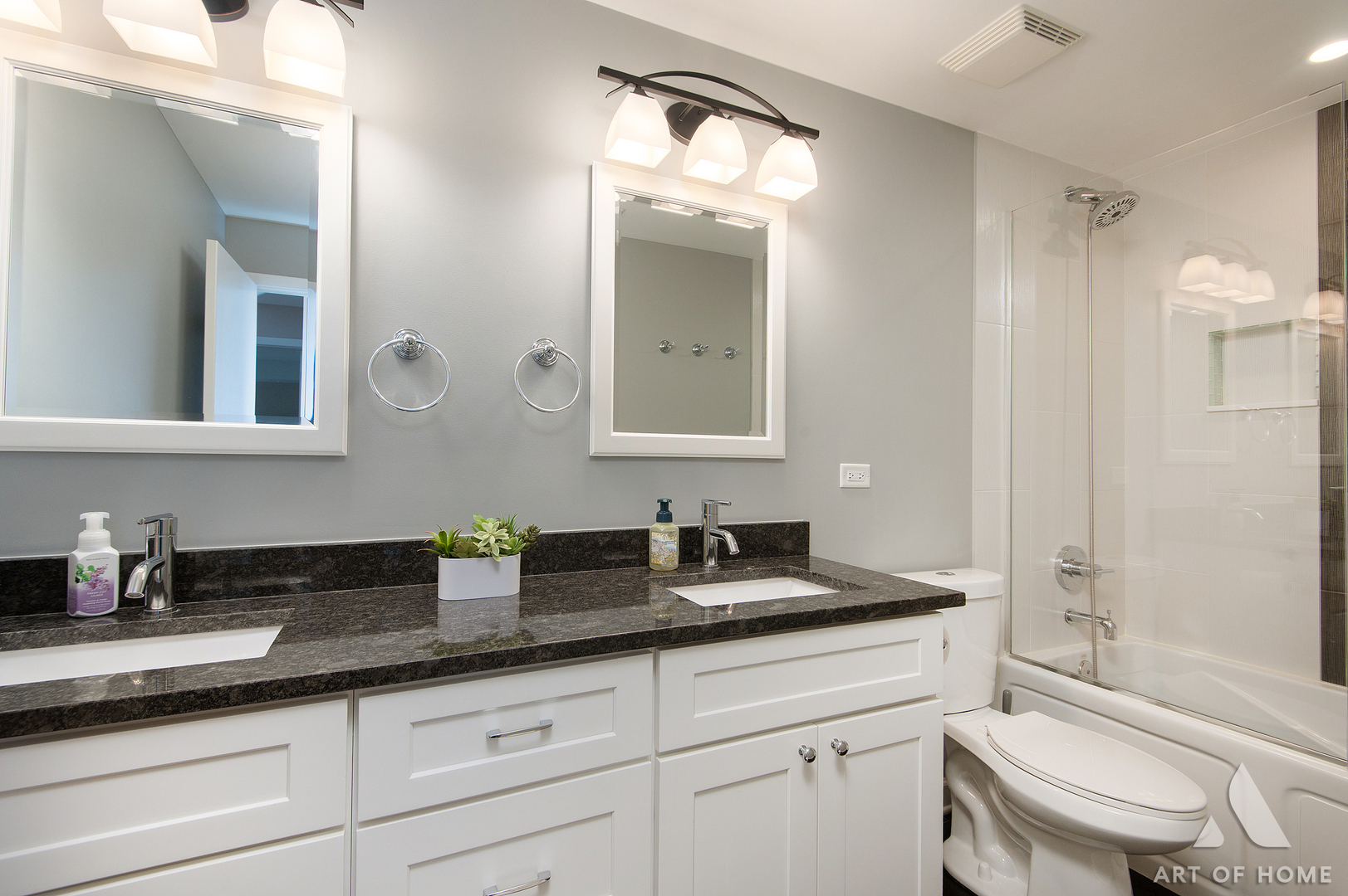 10600 S Brooklodge Lane #1B, Palos Hills, IL 60465