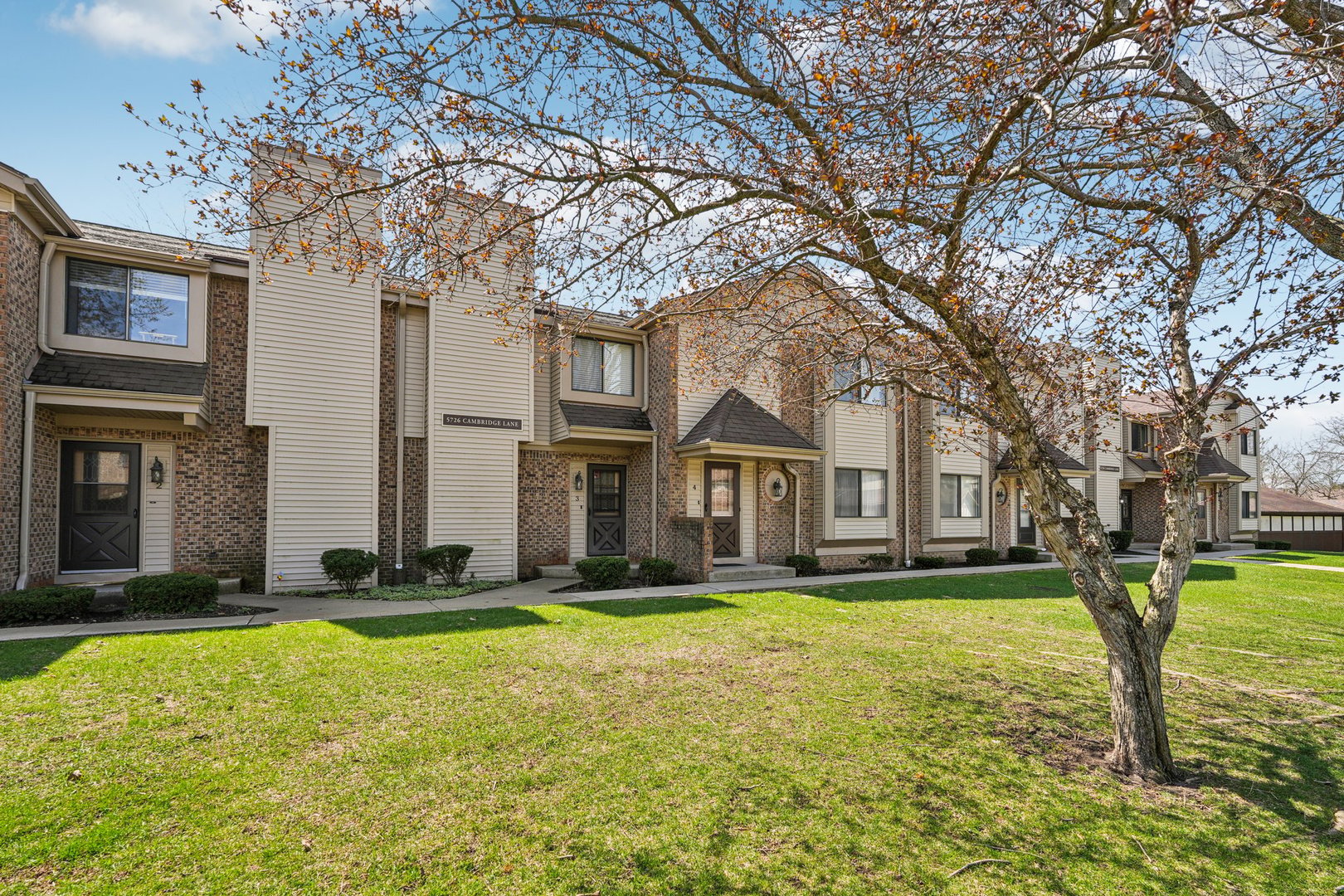 5726 Cambridge Lane #4, Racine, WI 53406