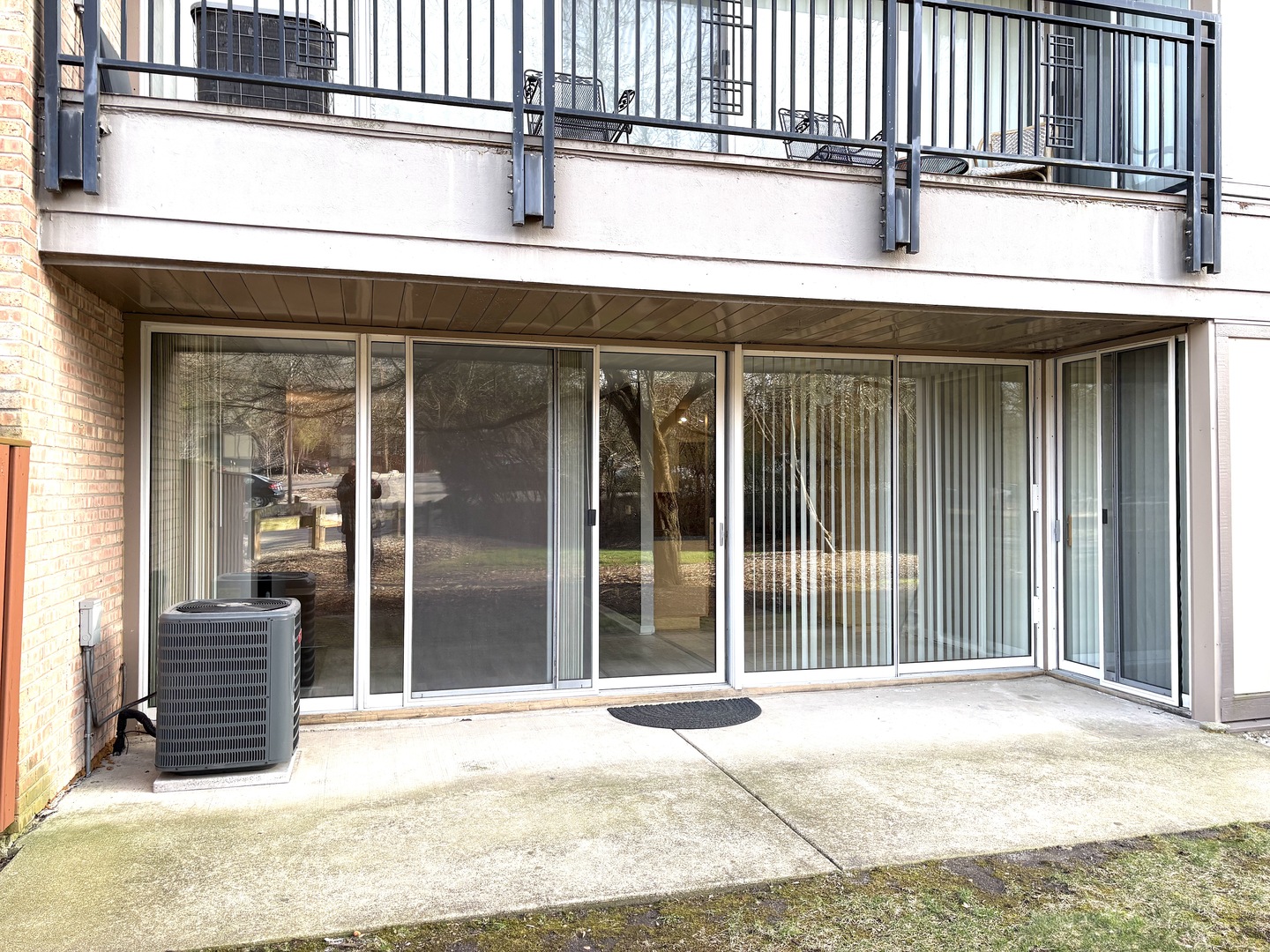 6010 Oakwood Drive #1H, Lisle, IL 60532