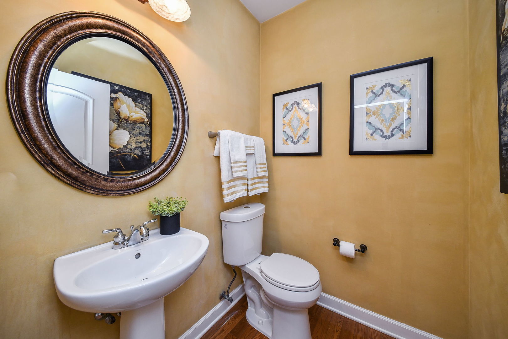 3022 Long Common Parkway, Elgin, IL 60124