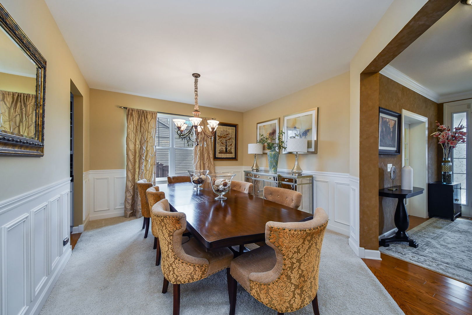 3022 Long Common Parkway, Elgin, IL 60124