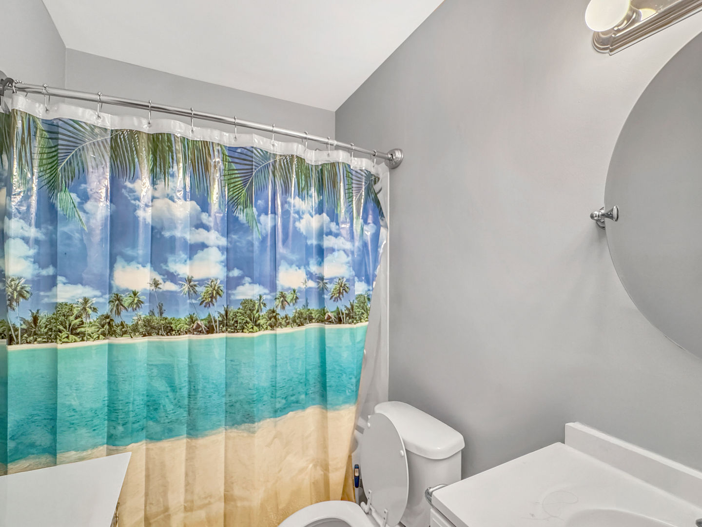 191 N Waters Edge Drive #101, Glendale Heights, IL 60139