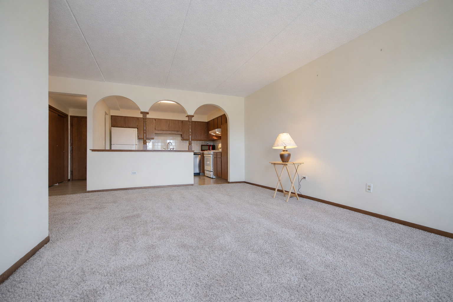 5447 W Lawrence Avenue #203, Chicago, IL 60630