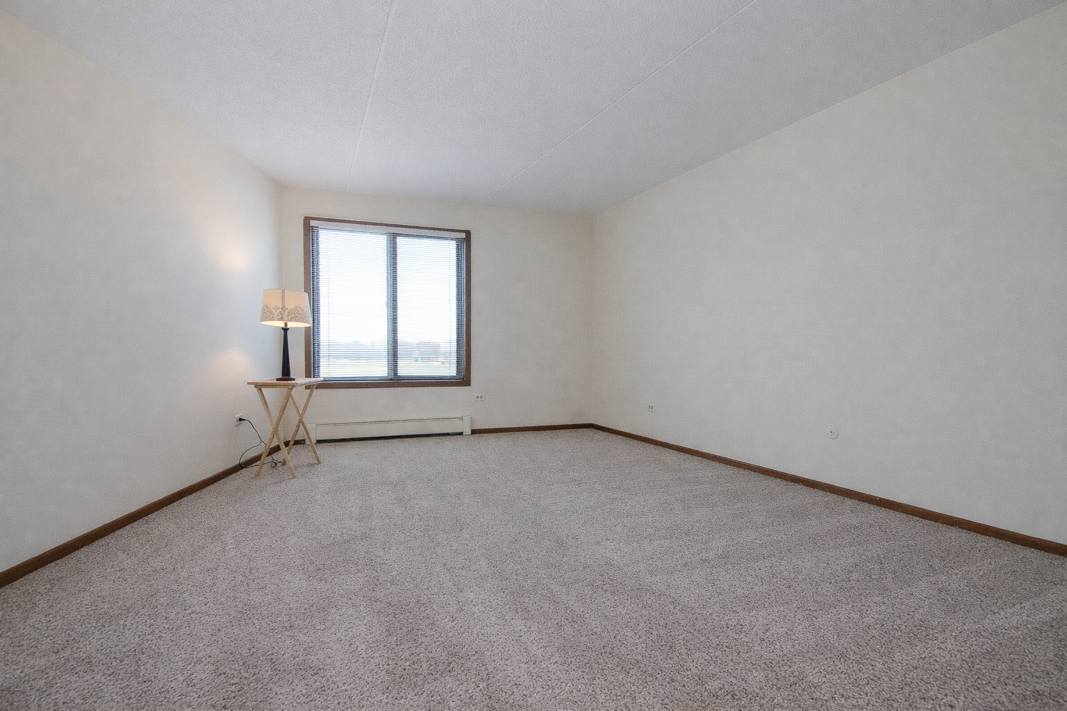 5447 W Lawrence Avenue #203, Chicago, IL 60630