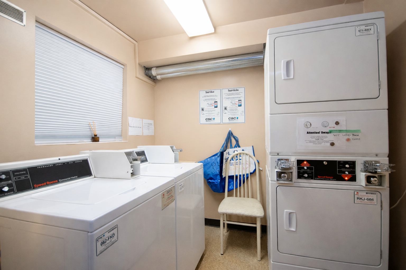 5447 W Lawrence Avenue #203, Chicago, IL 60630