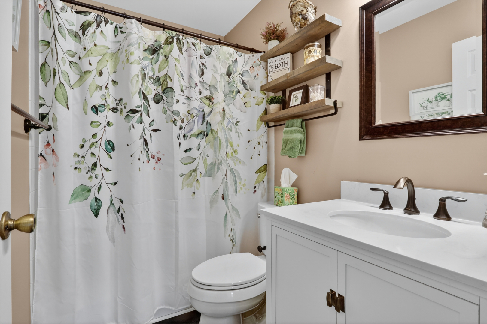 231 Lenox Court, Grayslake, IL 60030