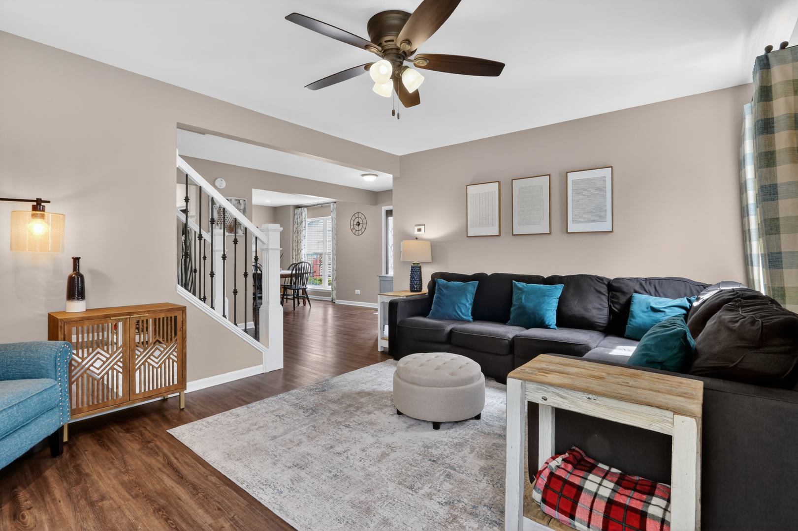 231 Lenox Court, Grayslake, IL 60030