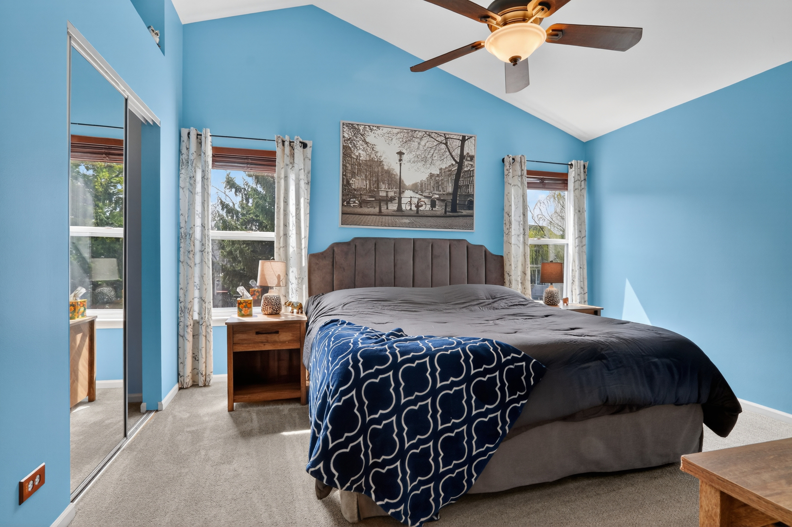 231 Lenox Court, Grayslake, IL 60030