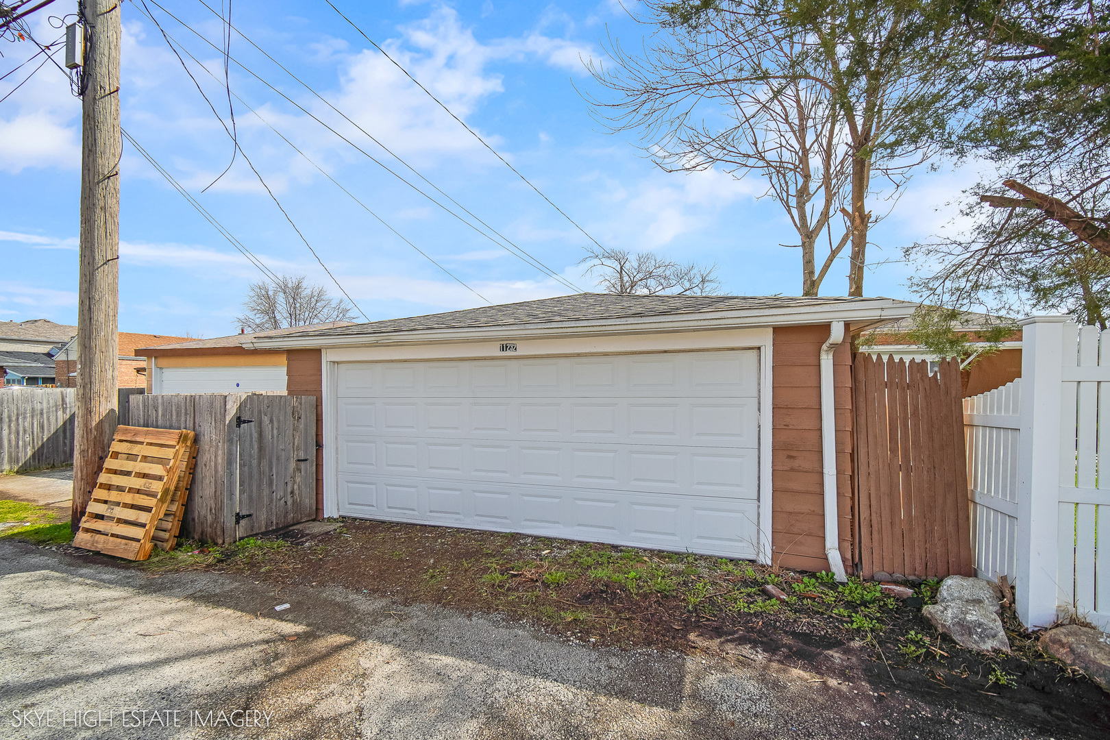 11232 S Albany Avenue, Chicago, IL 60655