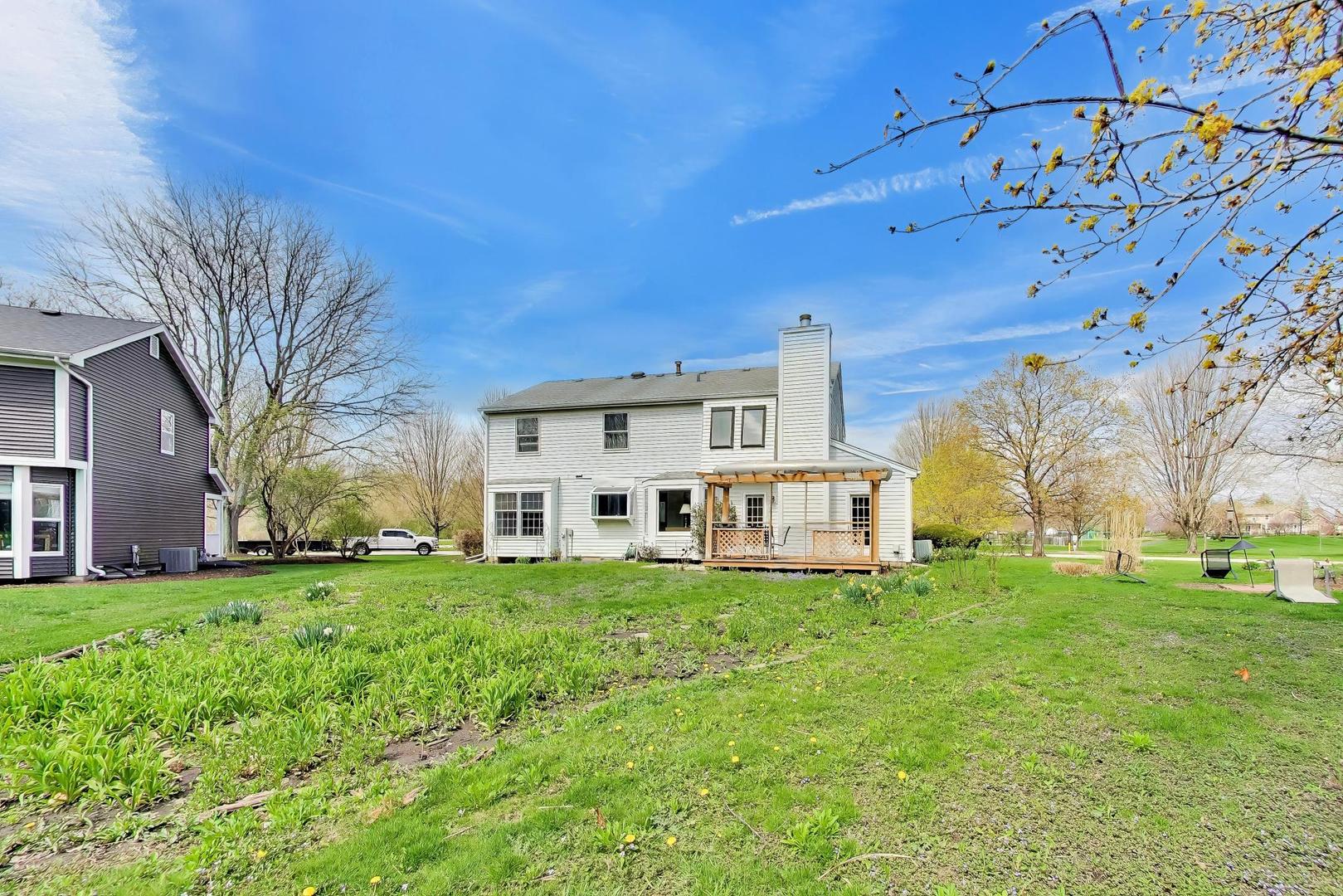 0N421 Winfield Scott Drive, Winfield, IL 60190