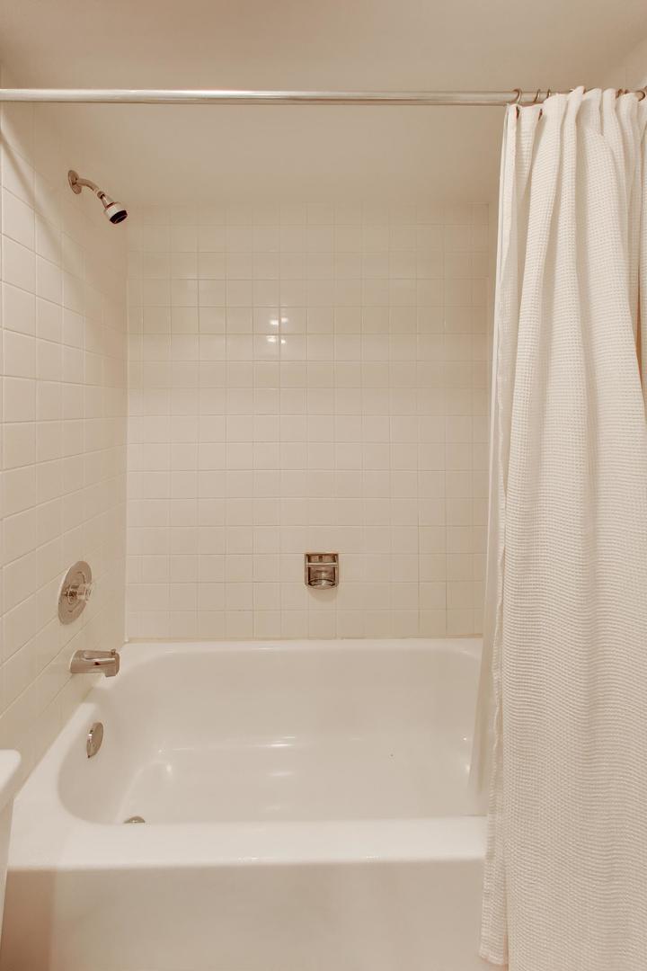 0N421 Winfield Scott Drive, Winfield, IL 60190