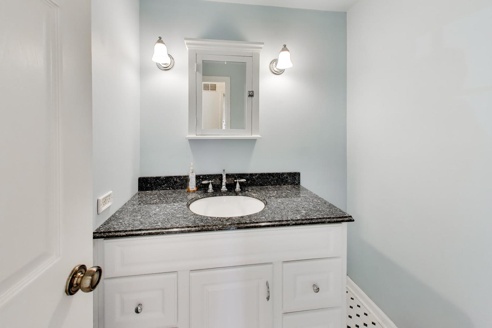 0N421 Winfield Scott Drive, Winfield, IL 60190