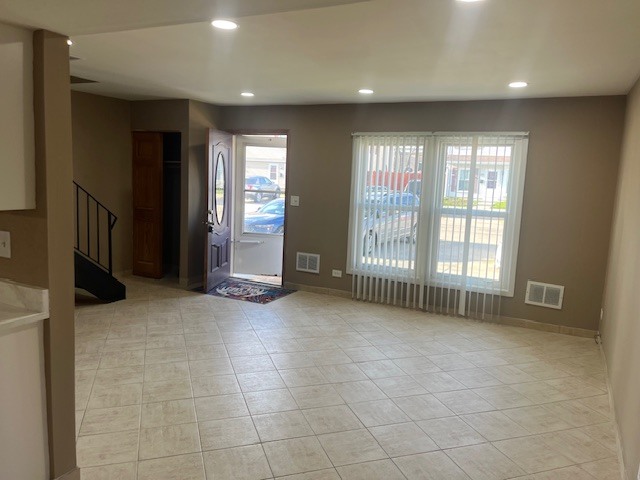 Hoffman Estates, IL 60169