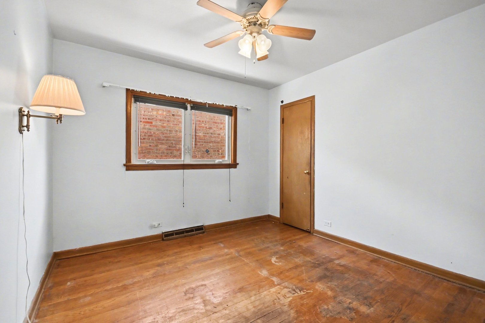 6634 W 64th Street, Chicago, IL 60638