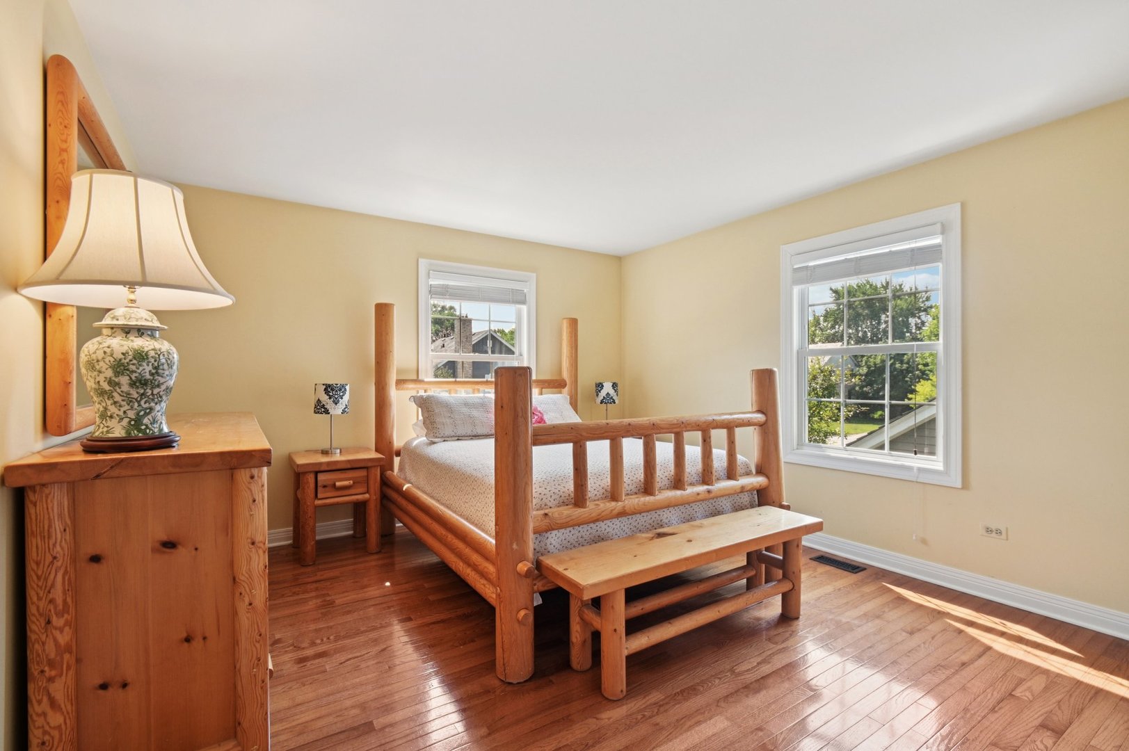 432 Whitney Drive, Barrington, IL 60010