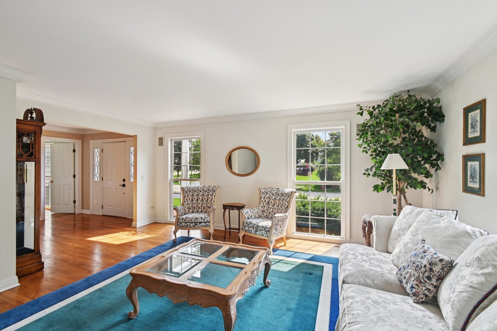 432 Whitney Drive, Barrington, IL 60010