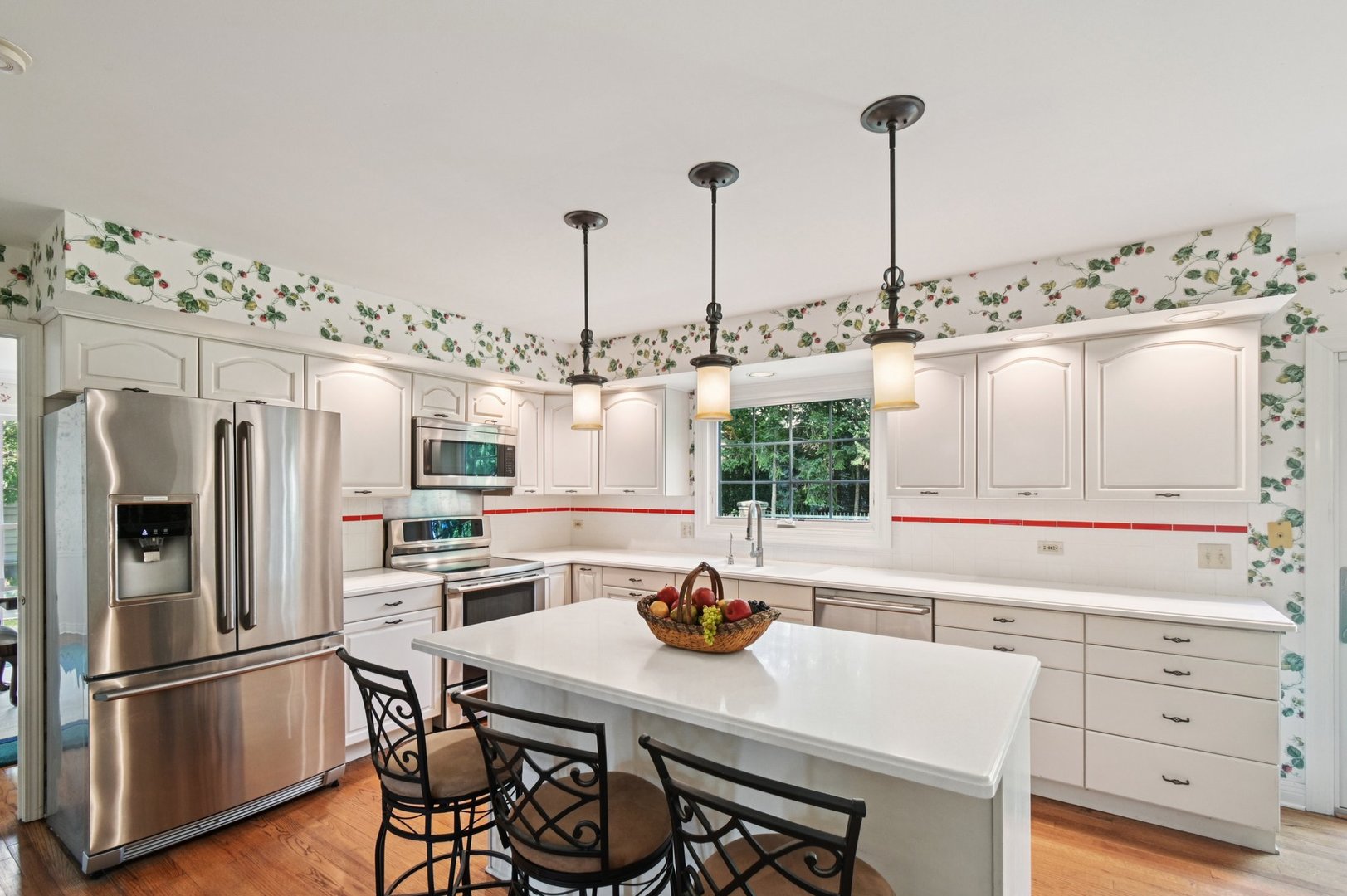 432 Whitney Drive, Barrington, IL 60010