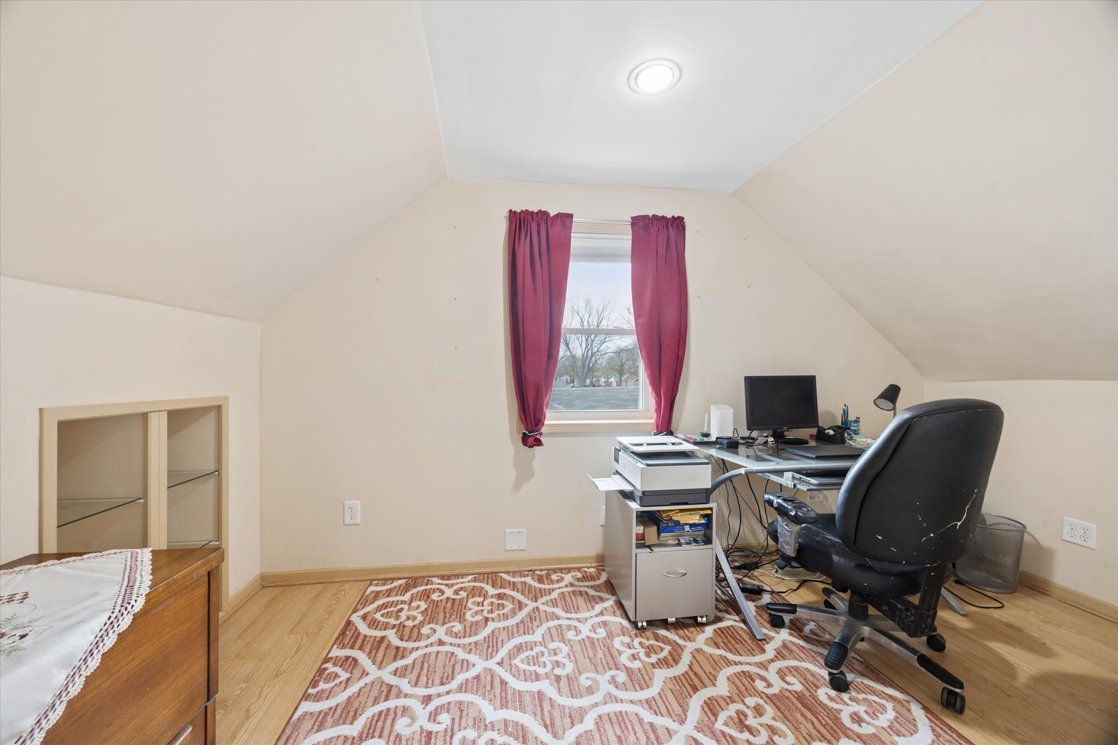 1511 Kemman Avenue, La Grange Park, IL 60526