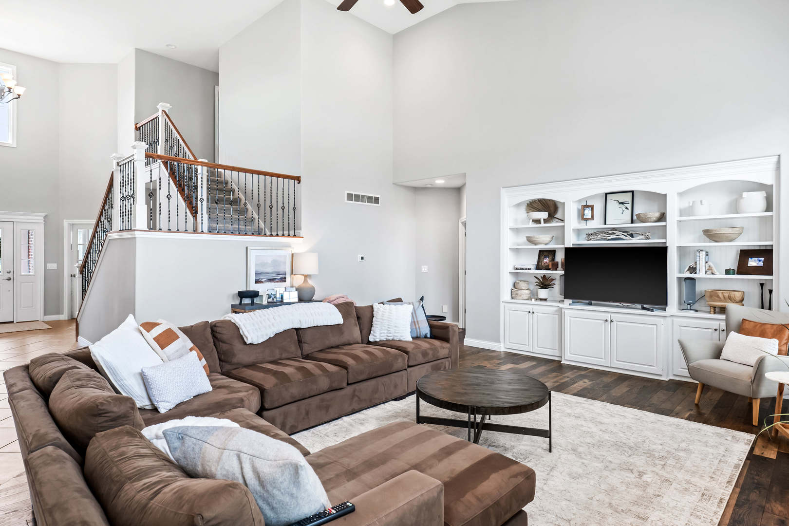 2213 Tyler Trail, Bloomington, IL 61704