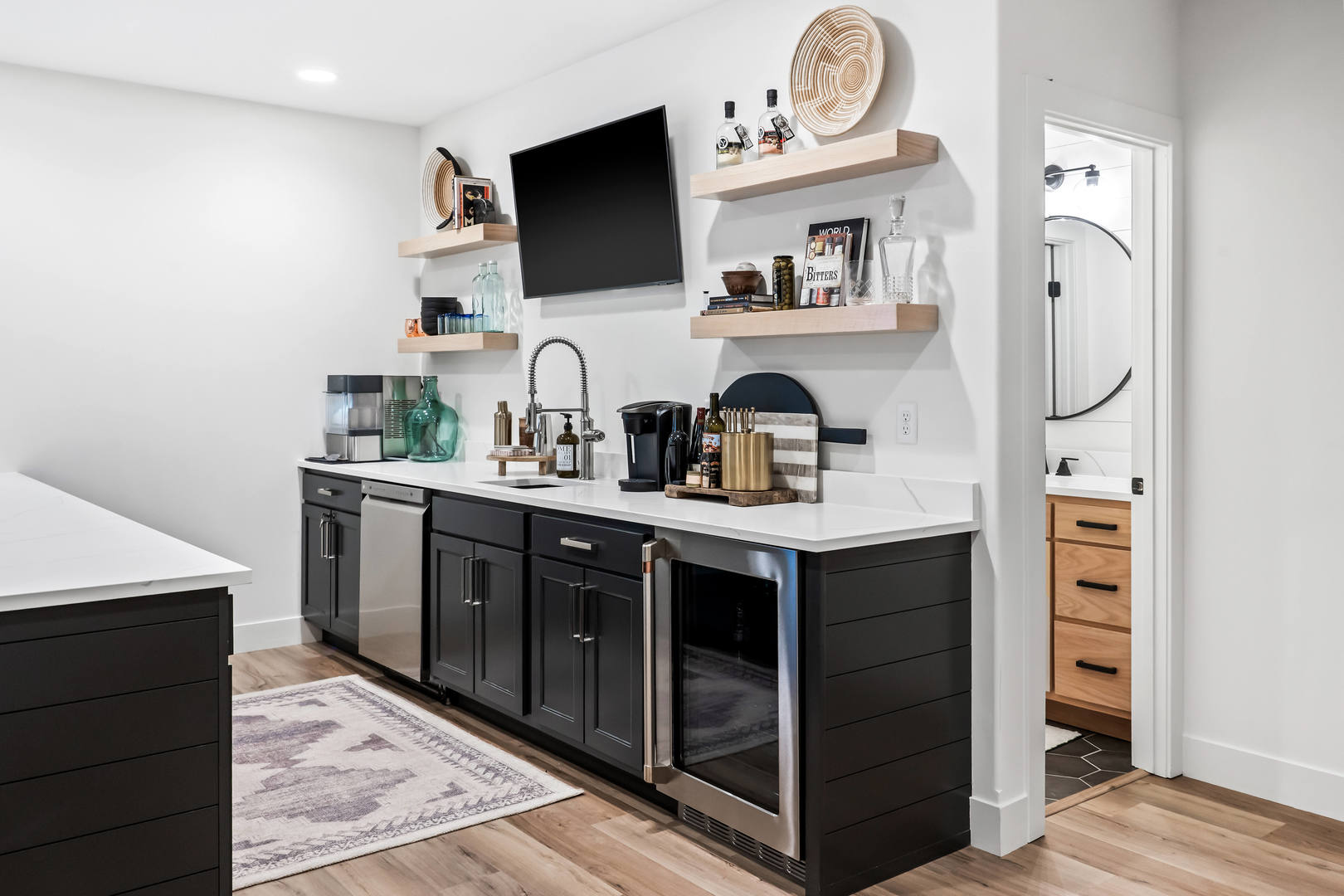 2213 Tyler Trail, Bloomington, IL 61704