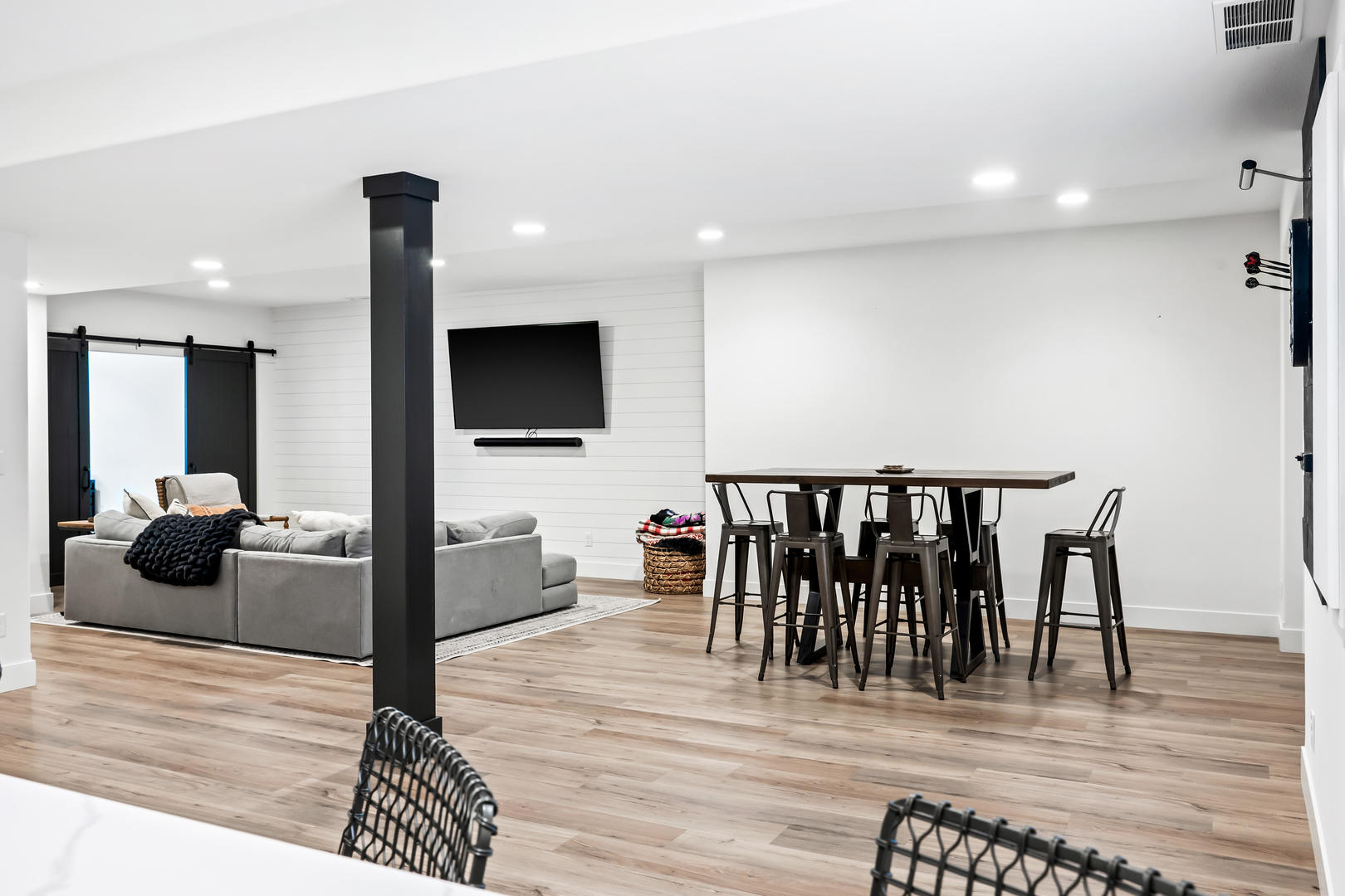 2213 Tyler Trail, Bloomington, IL 61704