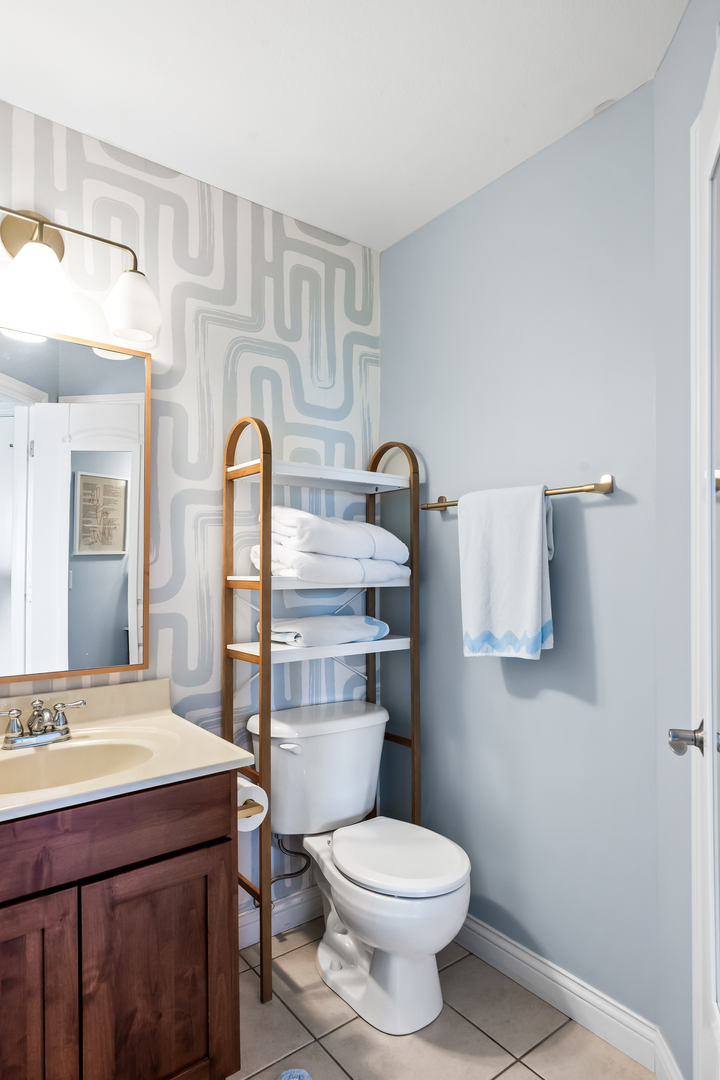 2213 Tyler Trail, Bloomington, IL 61704